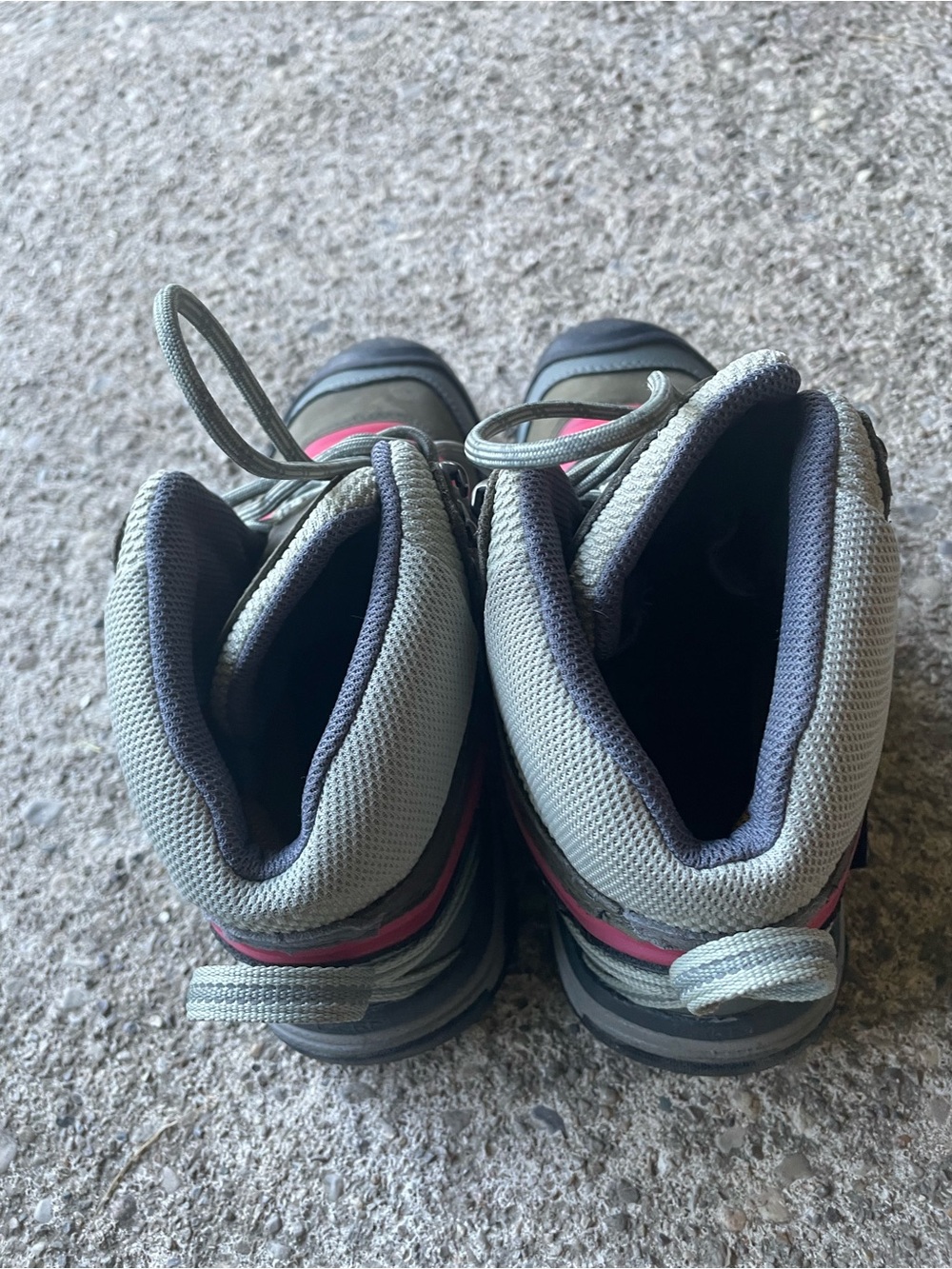 Women's Keen Waterproof Insulated
Hiking Boots 8 Multicolor - Picture 5 of 13